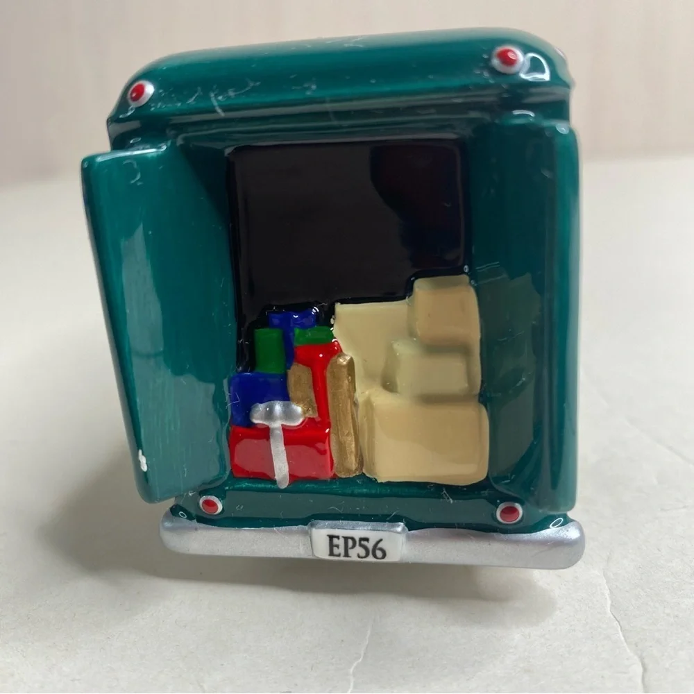 Department 56 “Gifts on the Go” Green S.V. Express Parcels Van (FLAWS)